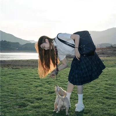 在凡妲的小房间里